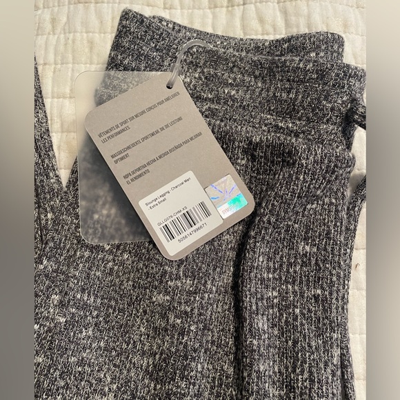 Super soft sweat pants! - Picture 2 of 5